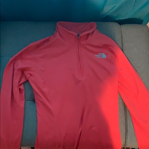 northface pullover - Picture 2 of 4